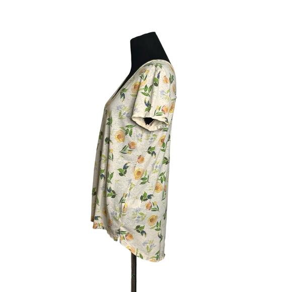 T. la cream yellow floral short sleeves tee size Small - Picture 7 of 11